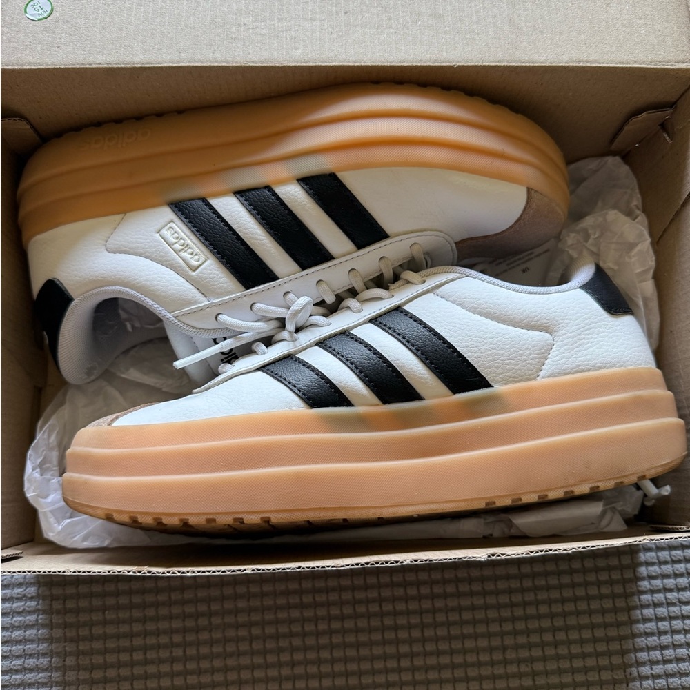 Adidas VL Court Bold White and Black Sneakers Size 7